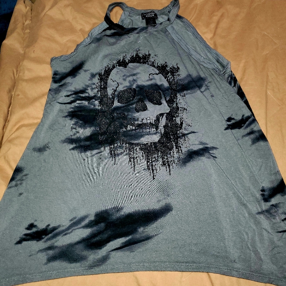 Hot topic tank